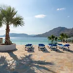Daire Arte Beachfront Pefki