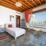 Arte Beachfront