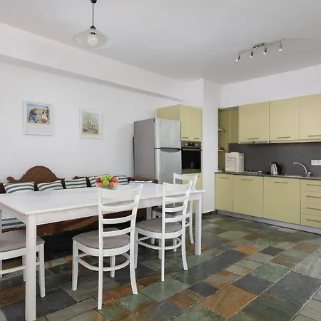 Arte Apartment Pefki (Rhodes)