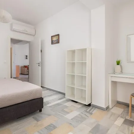 Arte Apartment