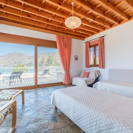 Arte Apartmán Pefki