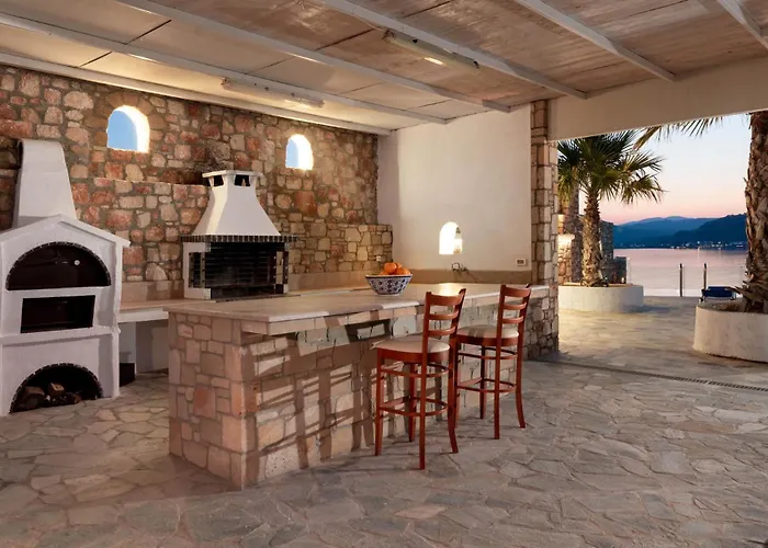 Arte Beachfront * Pefki